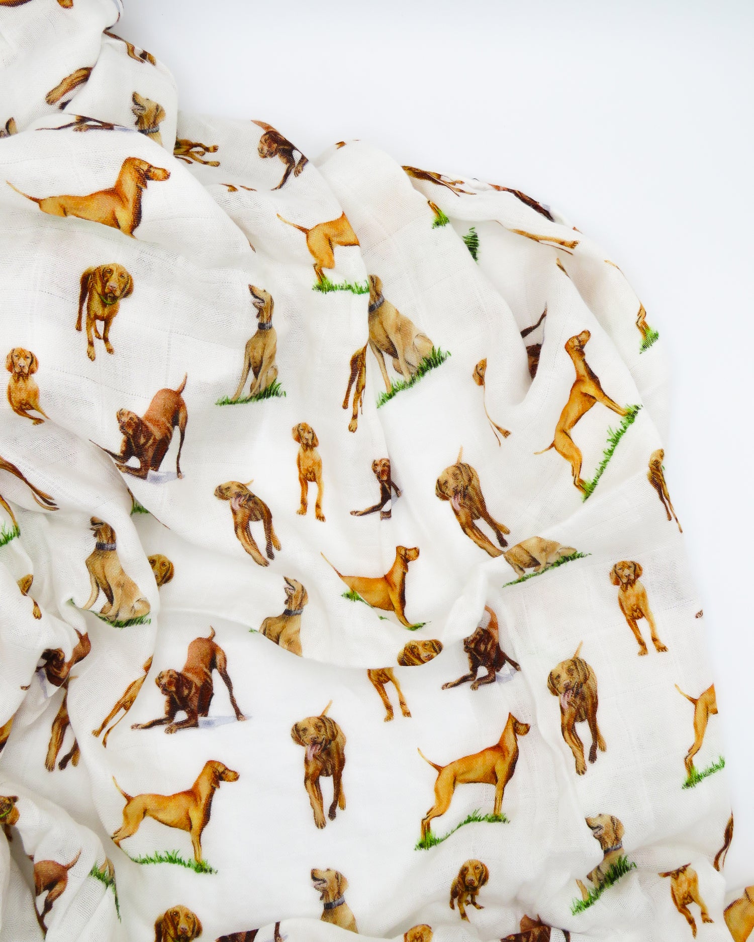 Vizsla print baby swaddle blanket. Gender-neutral dog-themed swaddle for newborns